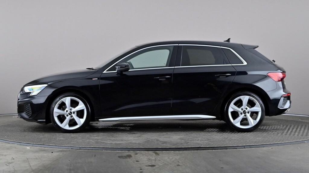 Audi A3 30 Tfsi S Line S Tronic PF72EHE Black #3