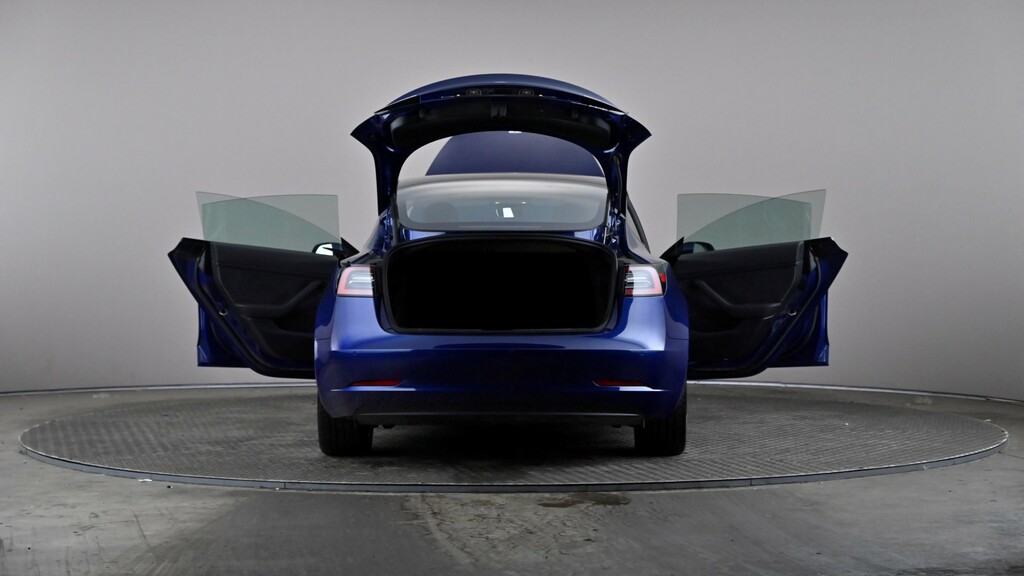 Tesla Model 3 Dual Motor Long Range Saloon 4 Blue #11