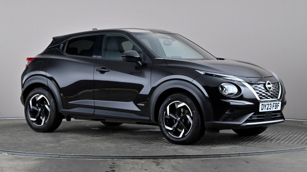 Nissan Juke 1.6 Hybrid N-connecta Black