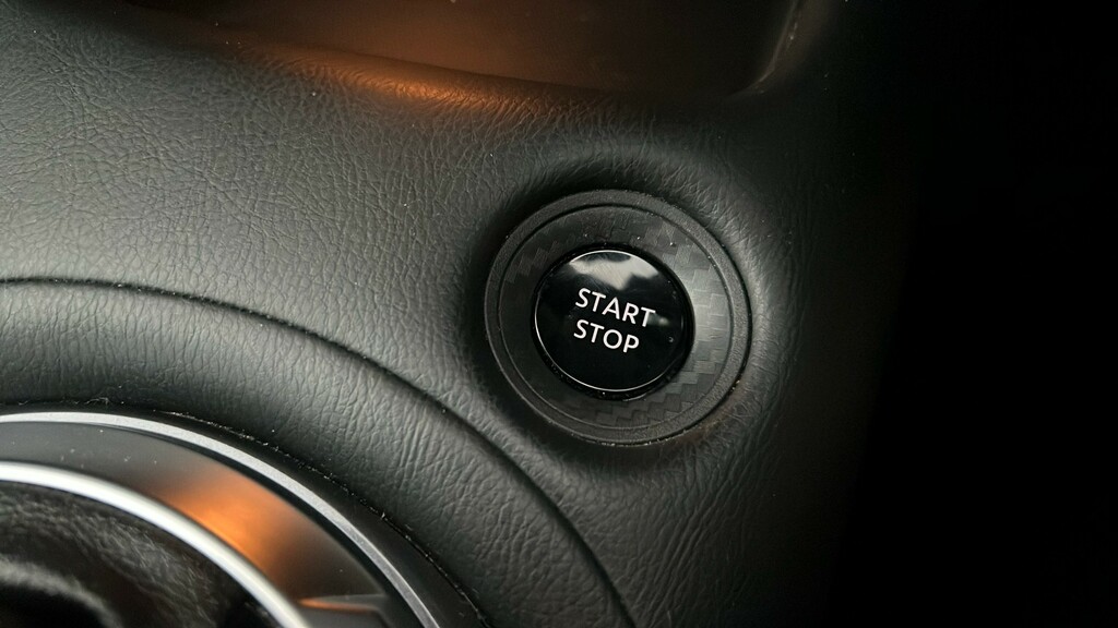 Nissan Juke Tekna Grey #26