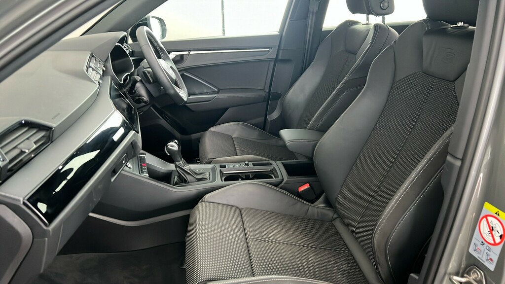 Audi Q3 35 Tfsi S Line Grey #17