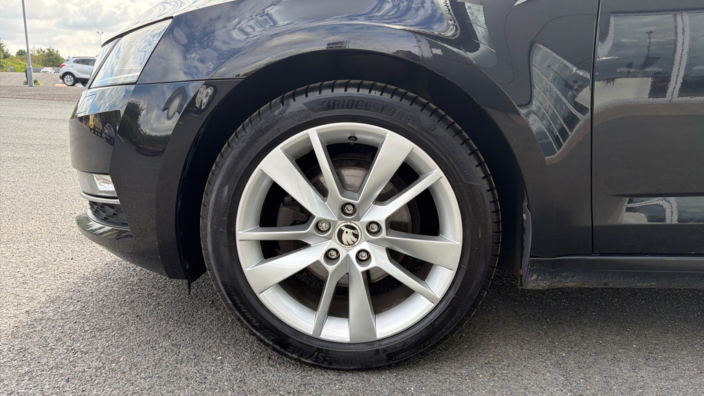 Skoda Octavia Vrs Tdi Black #11