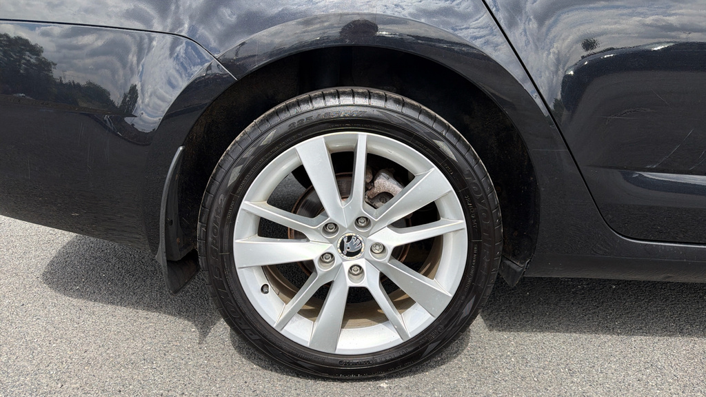 Skoda Octavia Vrs Tdi Black #9