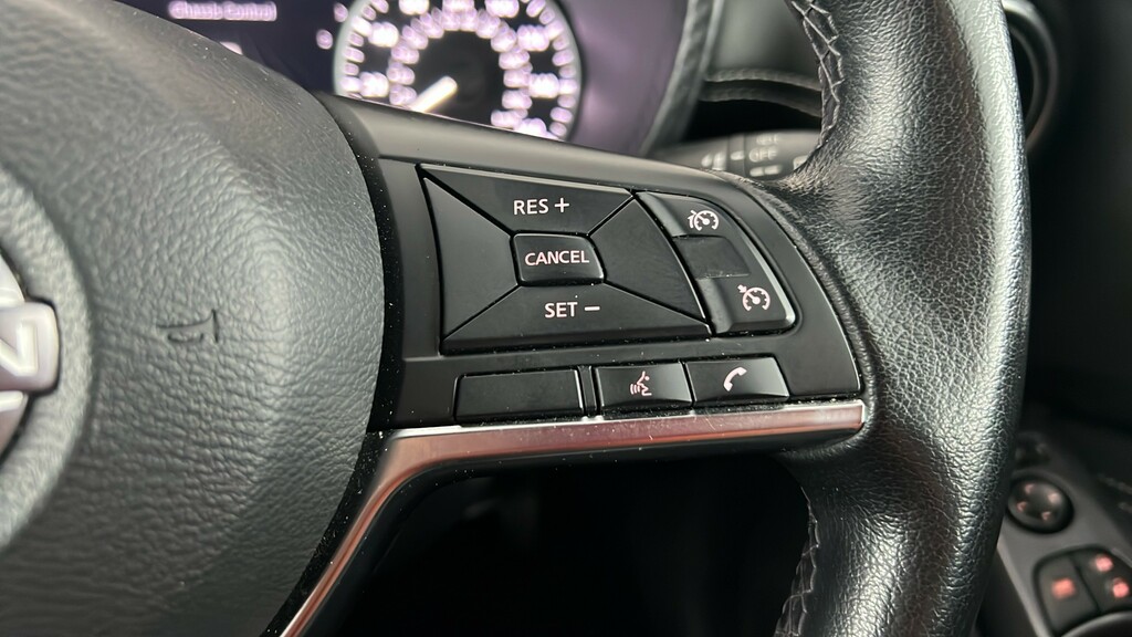 Nissan Juke N-connecta Grey #23