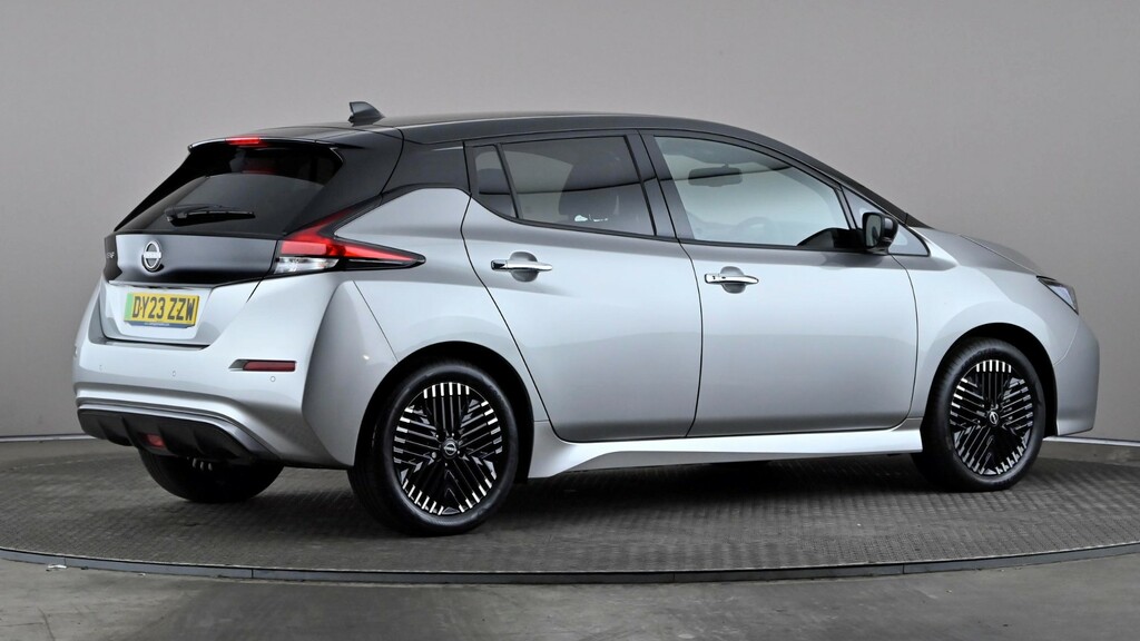 Nissan Leaf 110Kw Tekna 39Kwh Silver #6