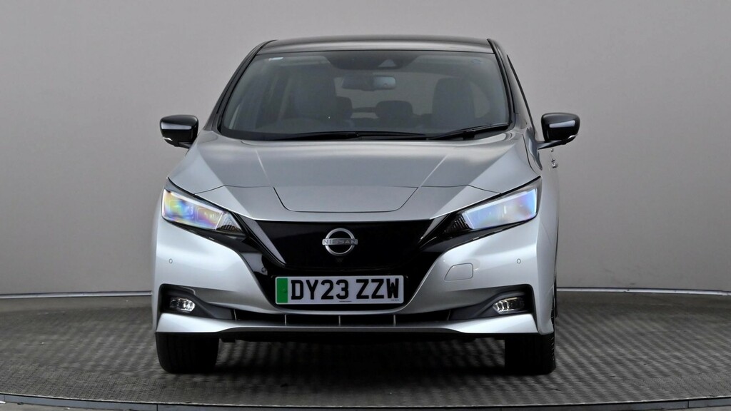 Nissan Leaf 110Kw Tekna 39Kwh Silver #2