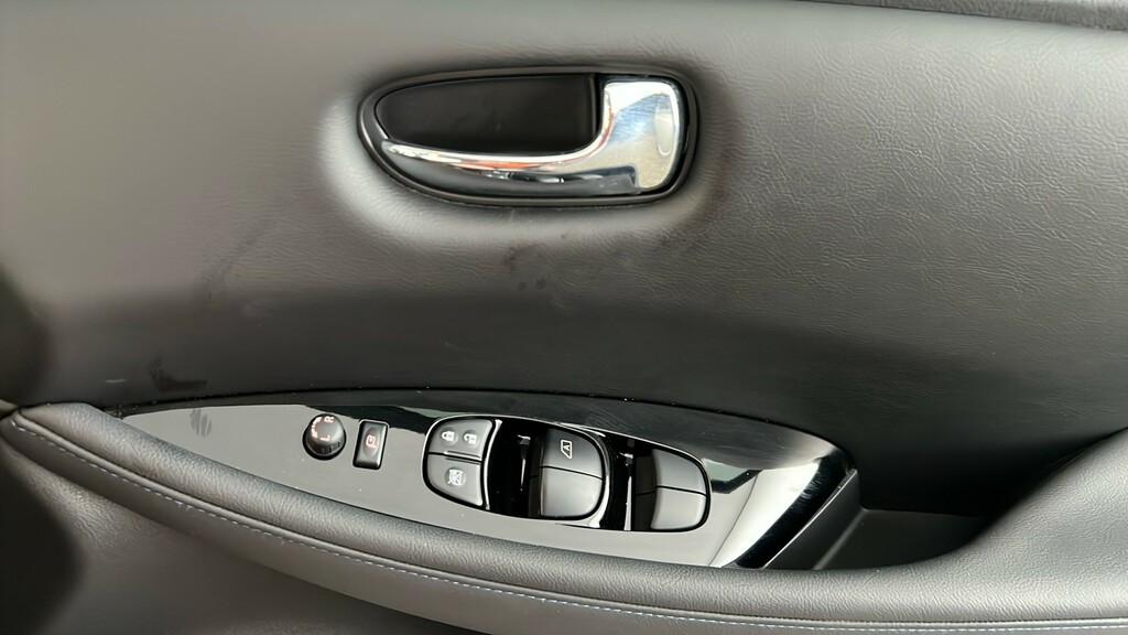 Nissan Leaf E 59Kw Tekna With Bose Audio And Pro Pilot Techno White #25