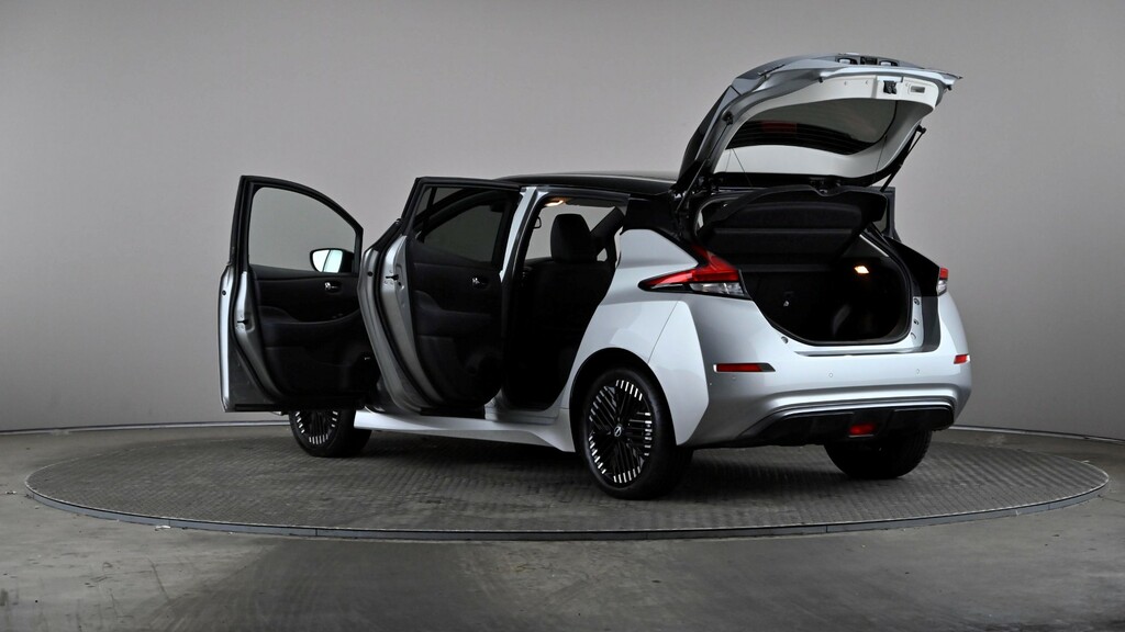 Nissan Leaf E 59Kw Tekna With Bose Audio And Pro Pilot Techno White #10