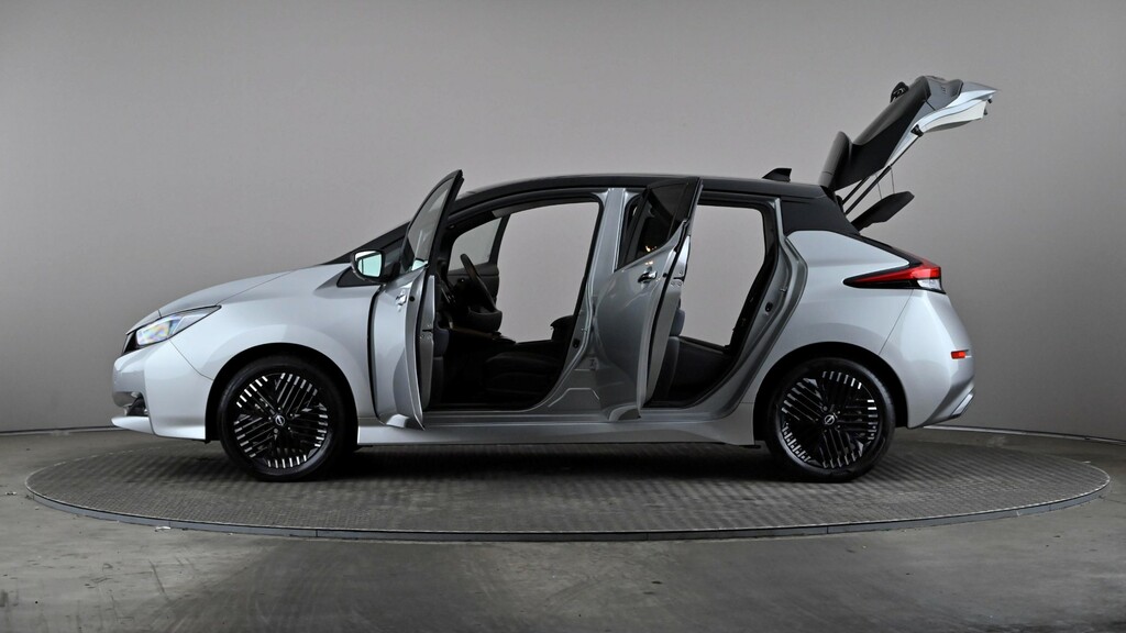 Nissan Leaf E 59Kw Tekna With Bose Audio And Pro Pilot Techno White #9