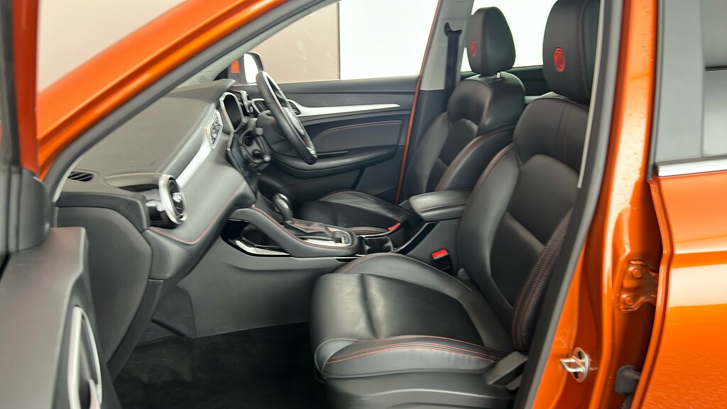 MG ZS 1.5 Vti-tech Exclusive Black #17