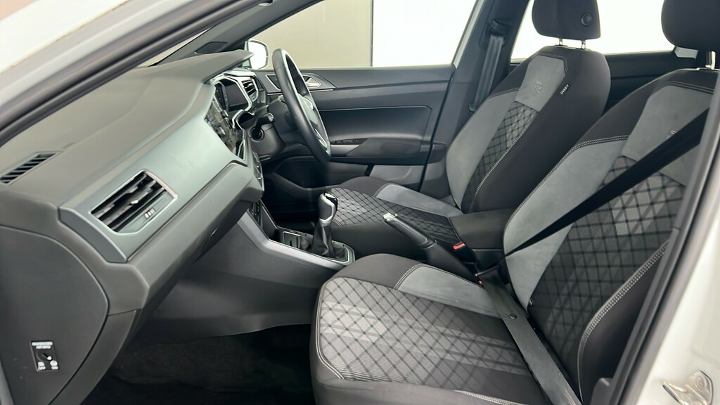 Volkswagen Polo Hatchback Black #17
