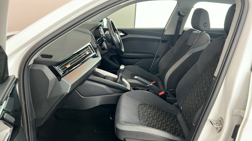 Audi A1 S Line 25 Tfsi 95 Ps 5-Speed Black #17