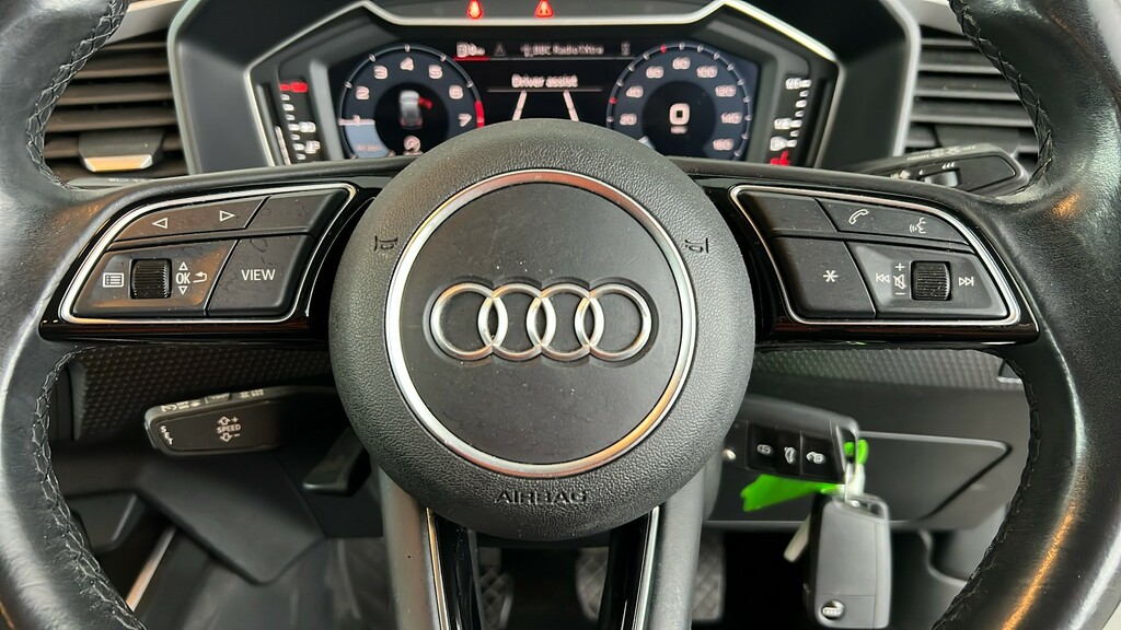 Audi A1 S Line 25 Tfsi 95 Ps 5-Speed Black #25