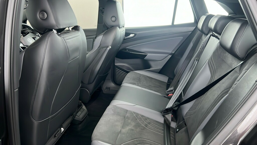 Volkswagen ID.4 Life Grey #18