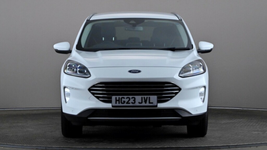 Ford Kuga 1.5 Ecoboost 150 Titanium Edition White #2