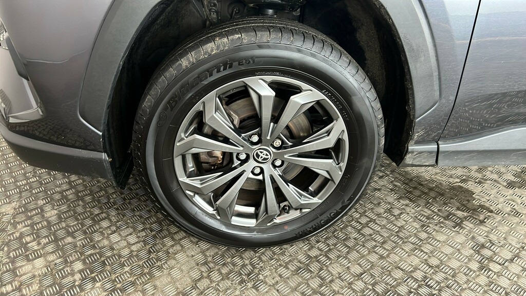 Toyota Rav 4 Dynamic Black #19