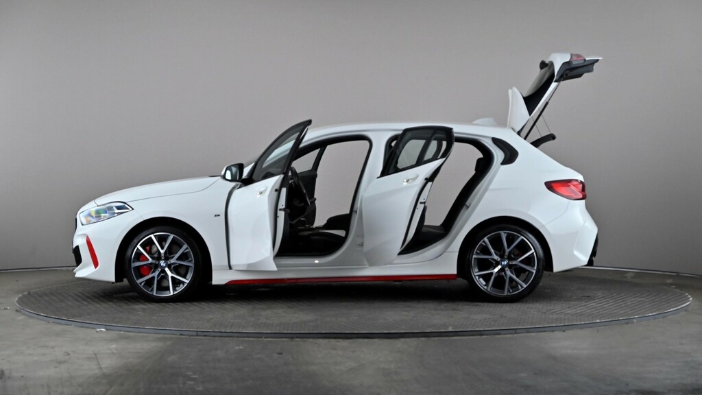 BMW 1 Series 128Ti White #9