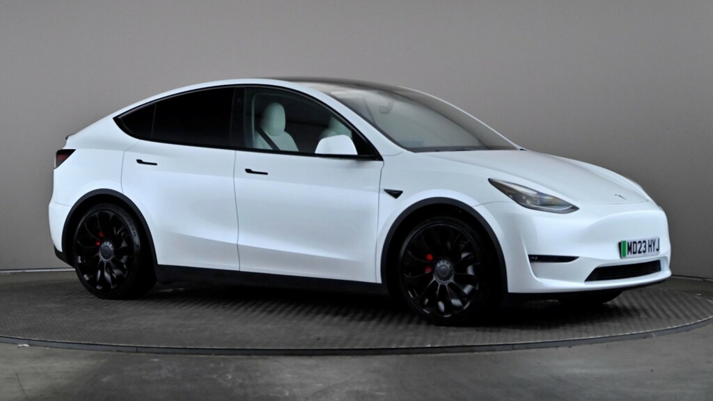 Tesla Model Y Performance Awd Grey