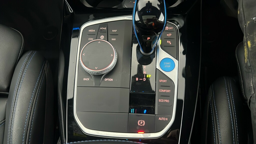 BMW iX3 Ix3 M Sport Pro White #23