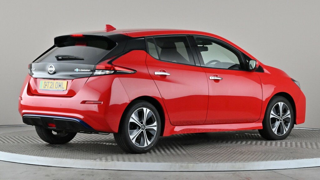 Nissan Leaf 110Kw N-connecta 40Kwh Red #6