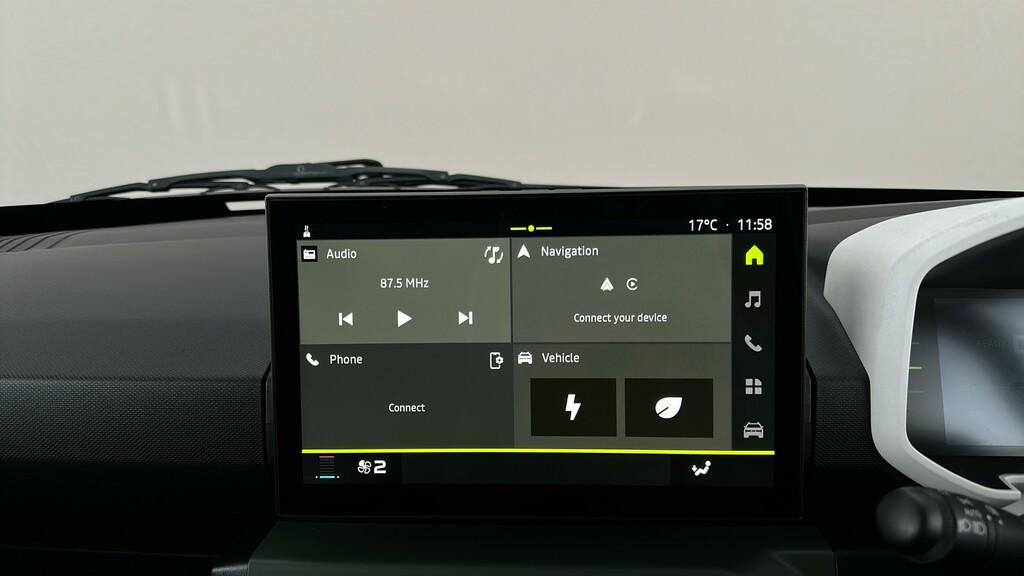 Dacia Spring 27Kwh Extreme 65 48Kw Green #16