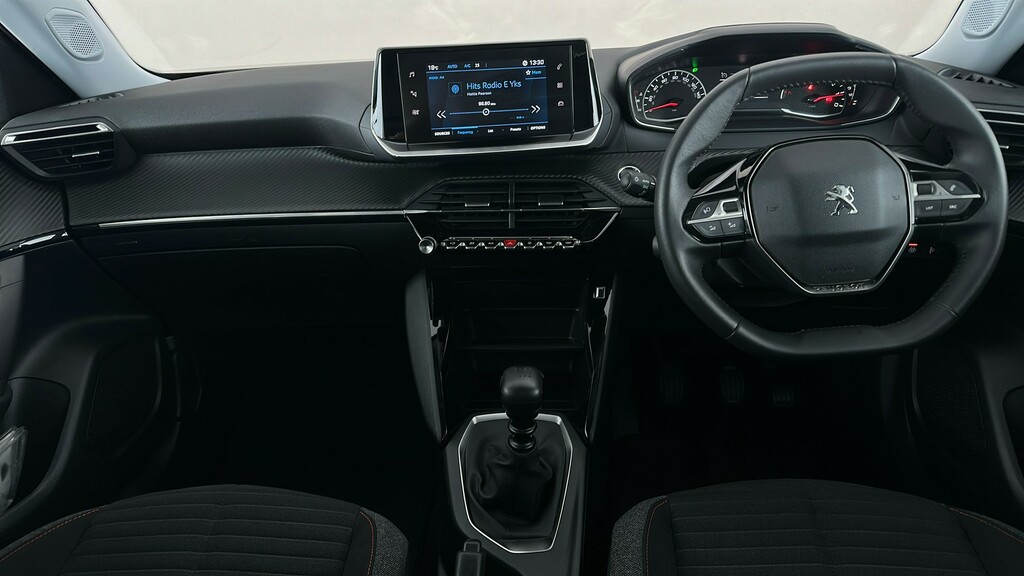 Peugeot 2008 1.2 Puretech Active Premium Black #13
