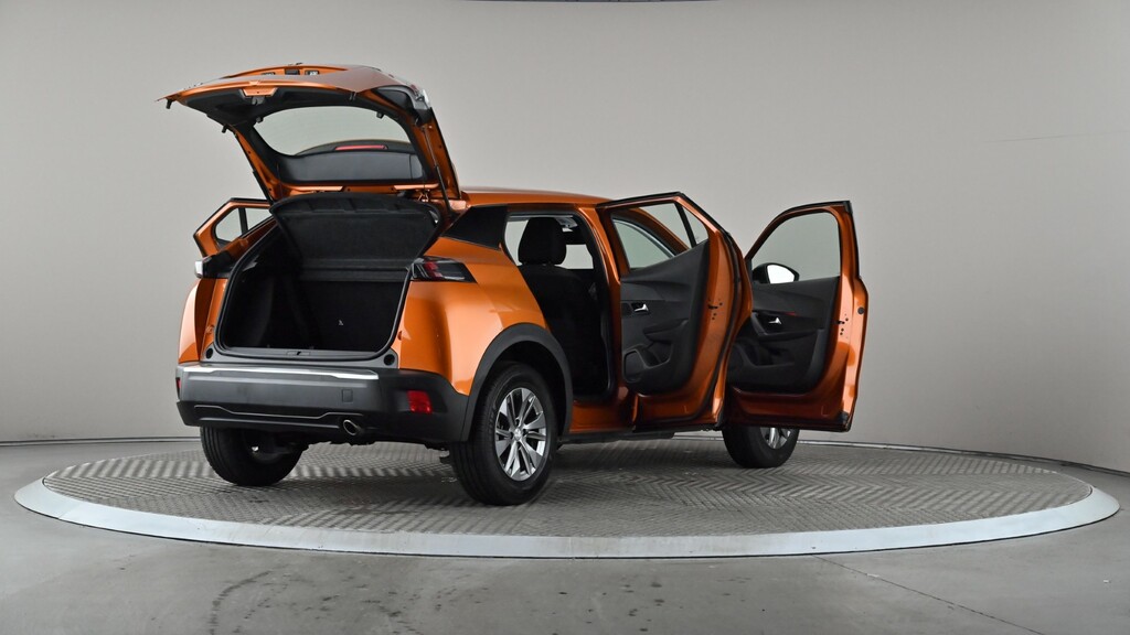 Peugeot 2008 1.2 Puretech Active Premium Black #12