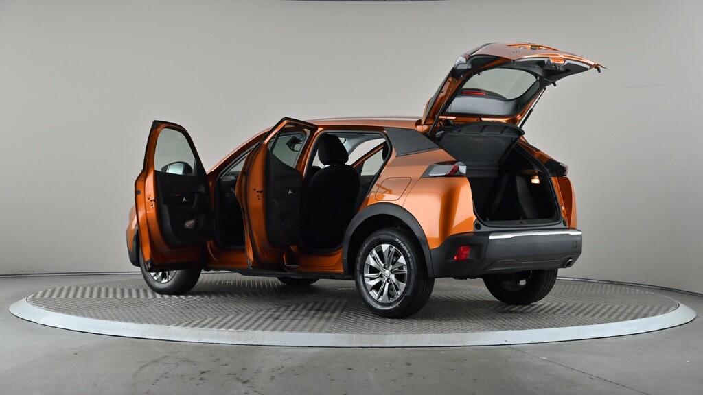 Peugeot 2008 1.2 Puretech Active Premium Black #10