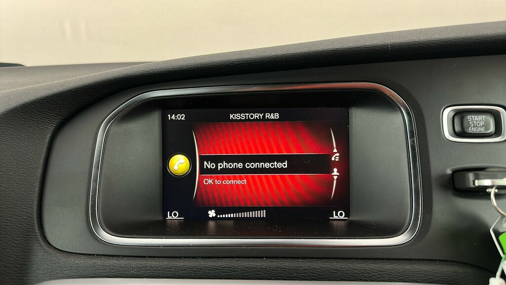 Volvo V40 D2 Momentum Nav Plus Blue #24