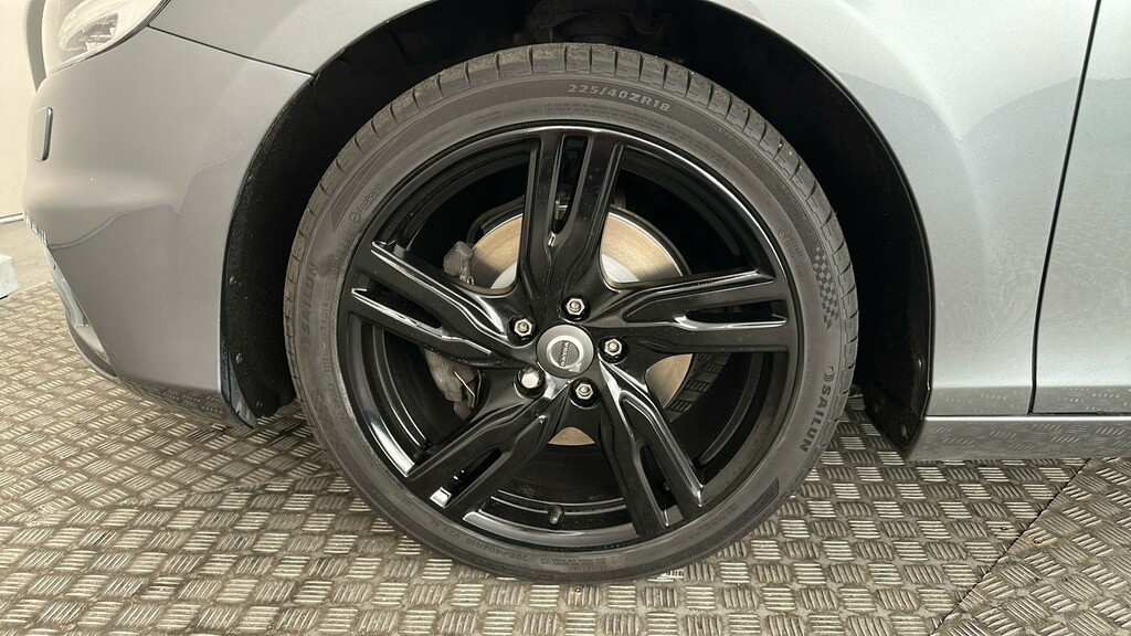 Volvo V40 D2 Momentum Nav Plus Blue #19