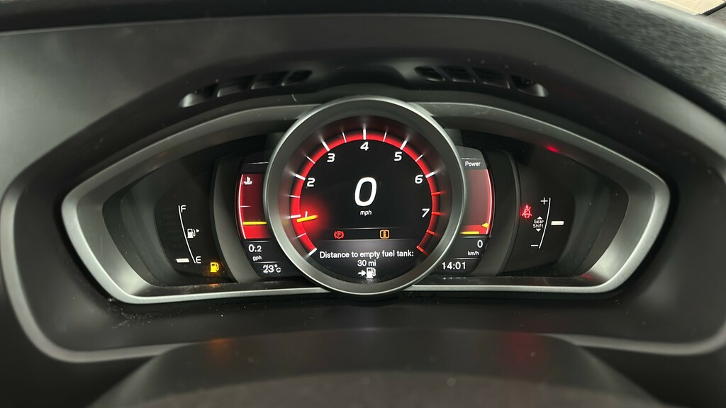 Volvo V40 D2 Momentum Nav Plus Blue #15