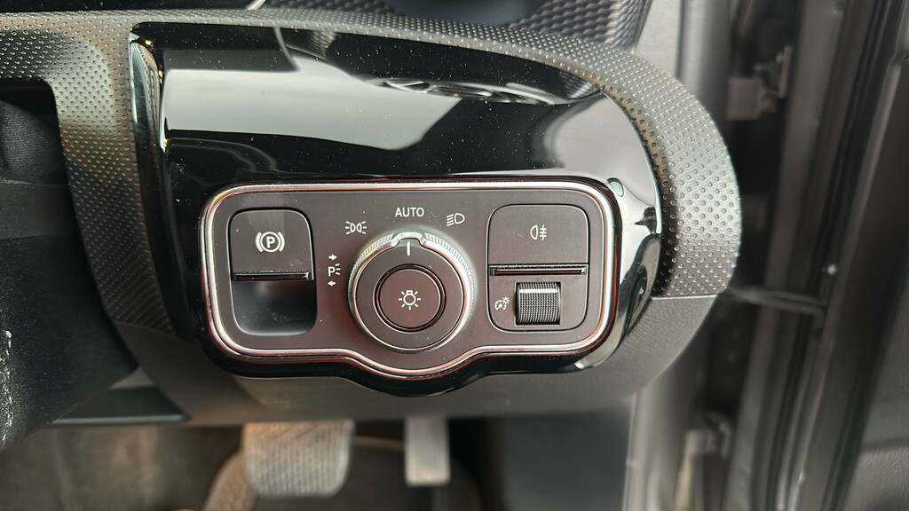 Mercedes-Benz A Class A180d Se Executive Grey #32