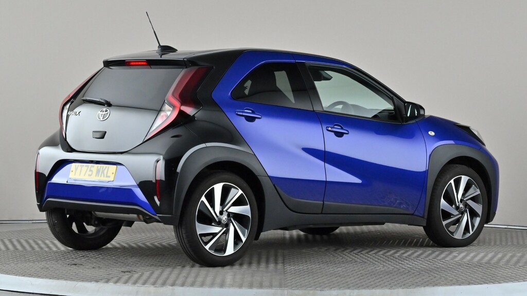 Toyota Aygo X 1.0 Vvt-i Edge Blue #6