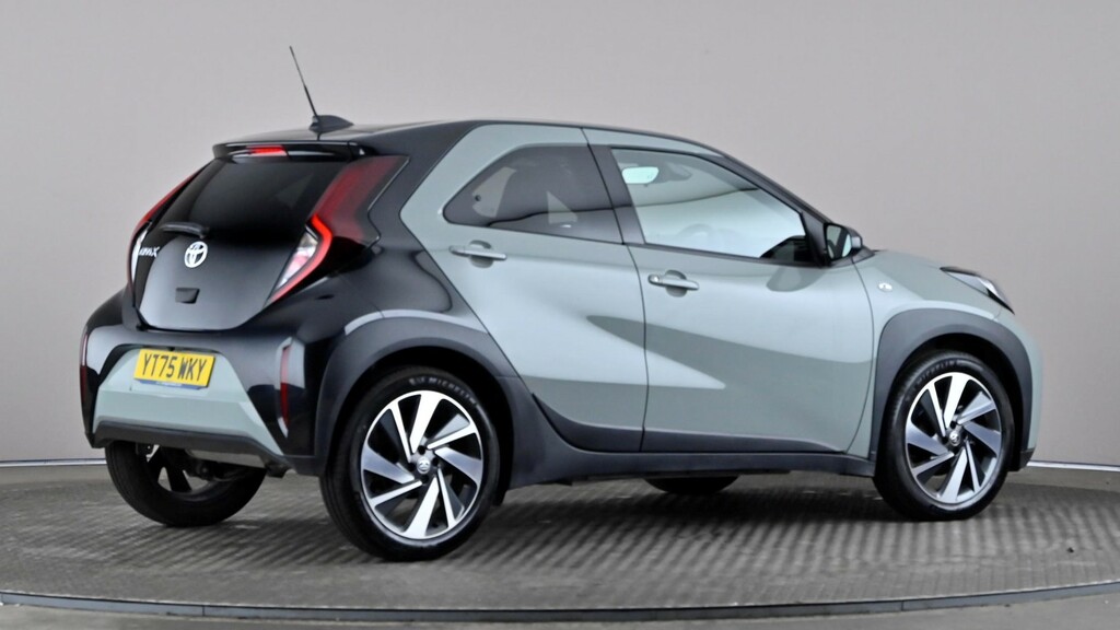 Toyota Aygo X 1.0 Vvt-i Edge Green #6
