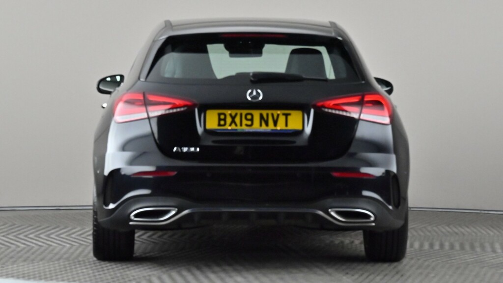 Mercedes-Benz A Class A180 Amg Line Premium Plus Black #5