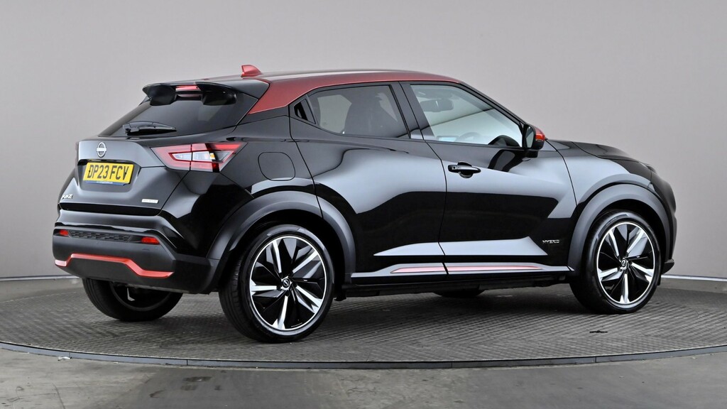 Nissan Juke 1.6 Hybrid Tekna DP23FCV Black #6