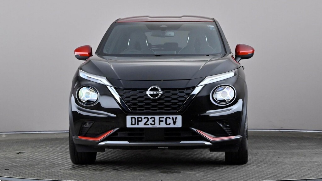 Nissan Juke 1.6 Hybrid Tekna DP23FCV Black #2
