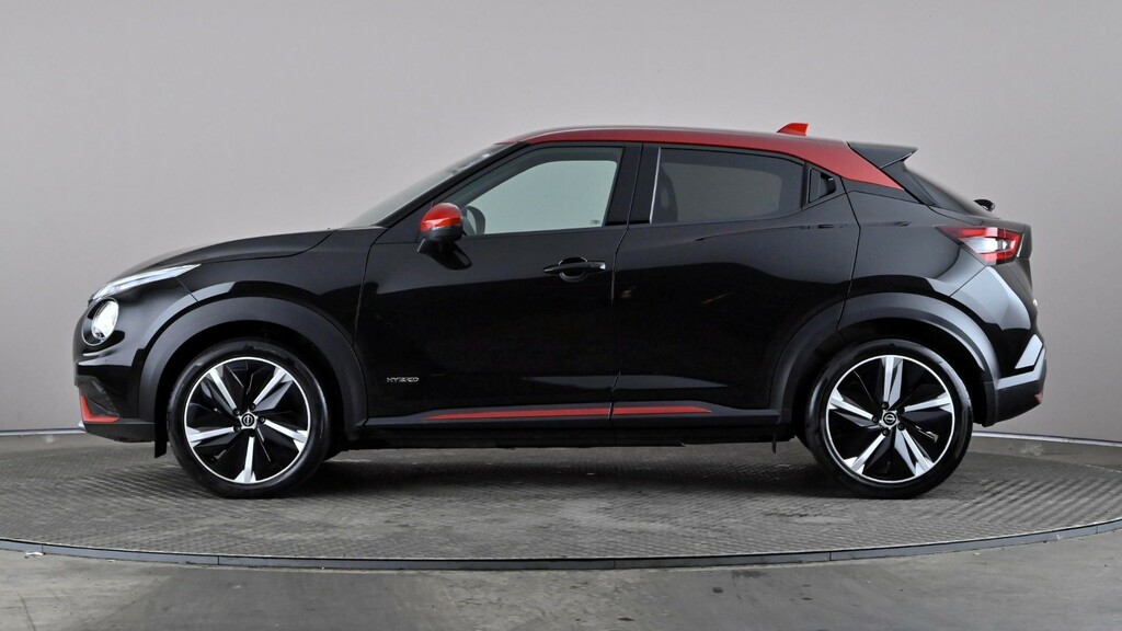 Nissan Juke 1.6 Hybrid Tekna DP23FCV Black #3