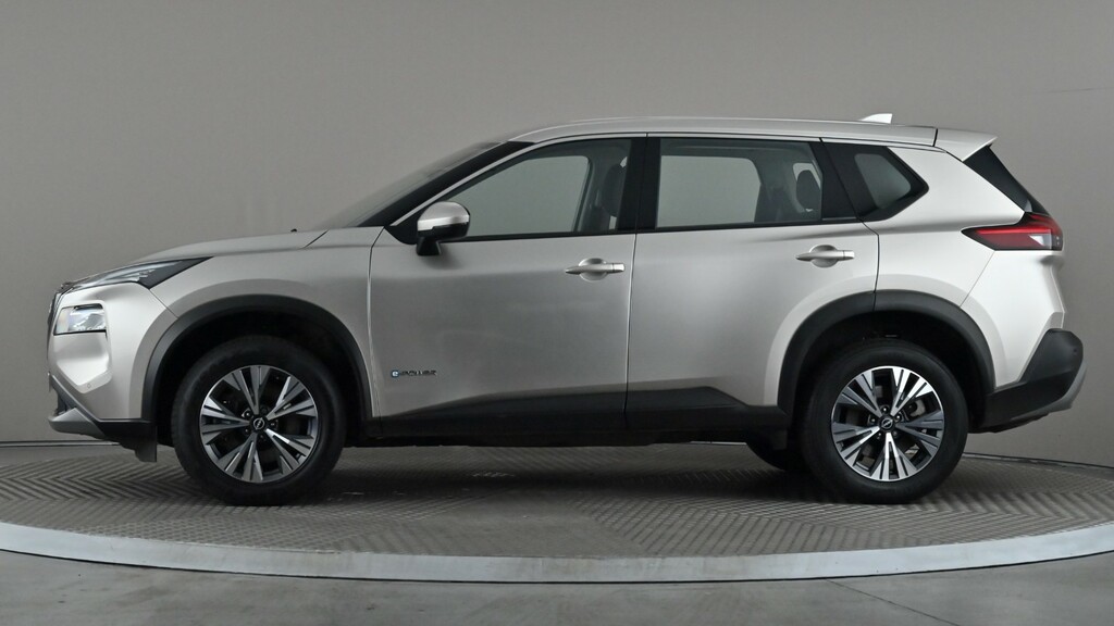 Nissan X-Trail 1.5 E-power E-4orce 213 Acenta Premium Silver #3