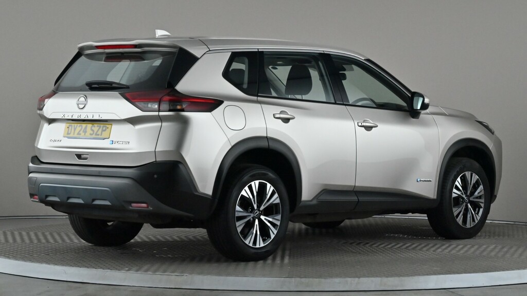 Nissan X-Trail 1.5 E-power E-4orce 213 Acenta Premium Silver #6