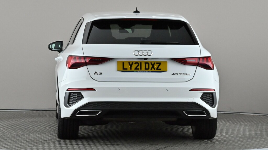 Audi A3 40 Tfsi E S Line S Tronic White #5
