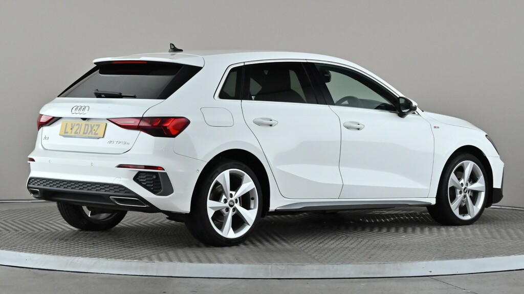 Audi A3 40 Tfsi E S Line S Tronic White #6