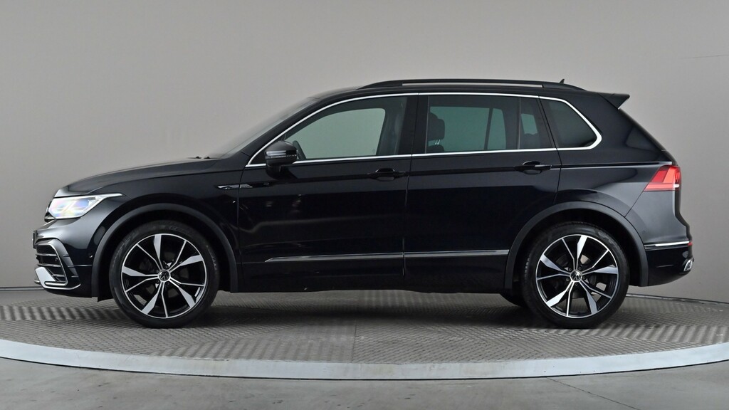Volkswagen Tiguan 1.5 Tsi 150 R-line Dsg Black #3