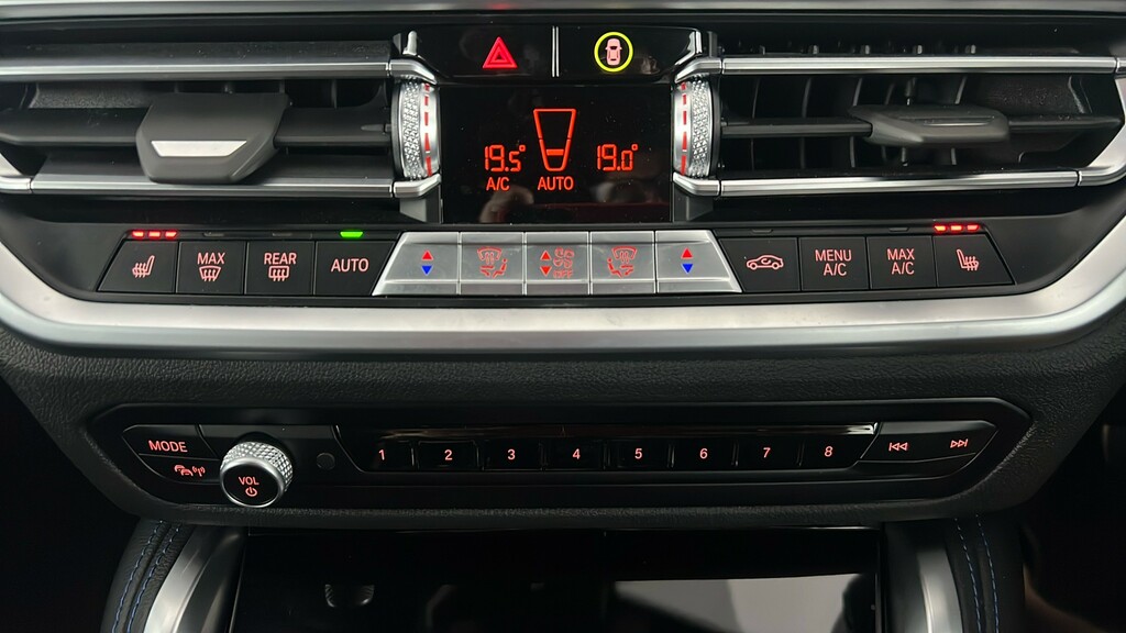 BMW 2 Series 218D Luxury Dct Red #26