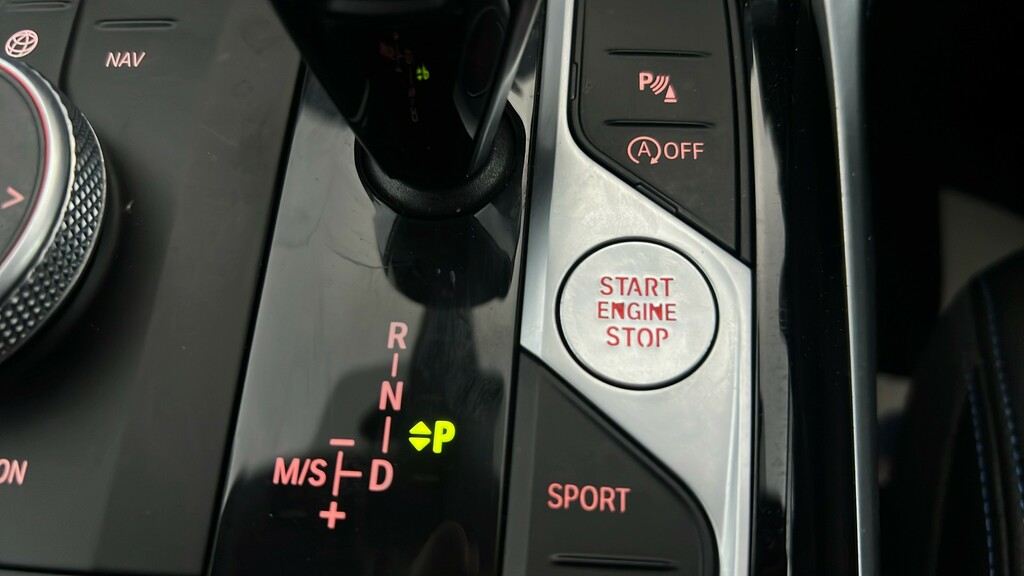 BMW 2 Series 218D Luxury Dct Red #27