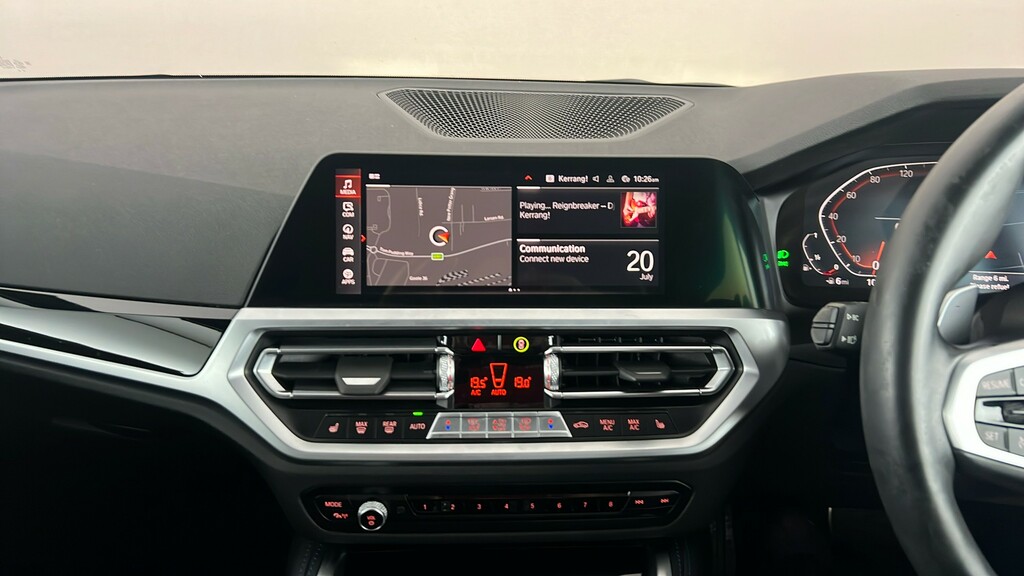 BMW 2 Series 218D Luxury Dct Red #16