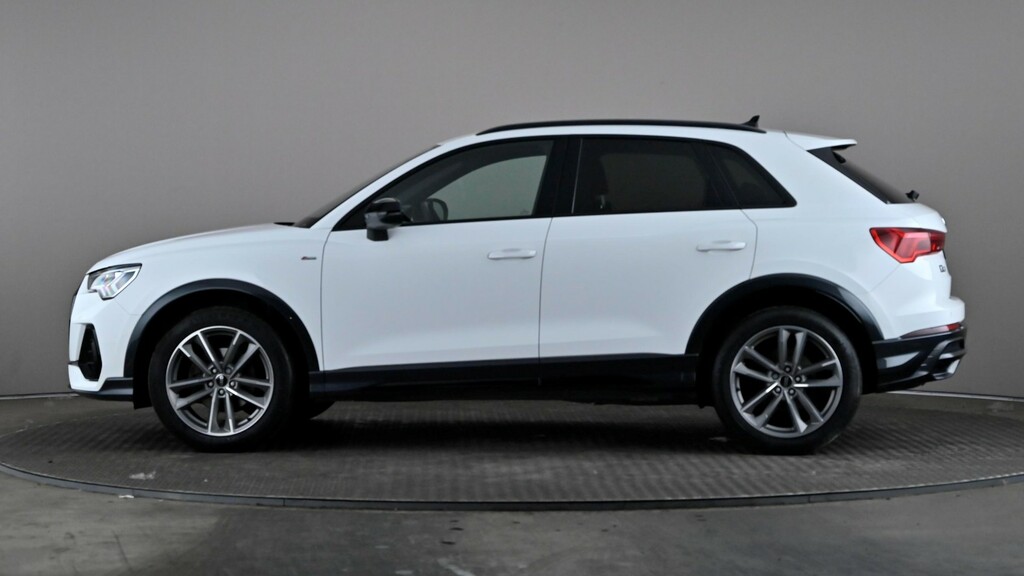 Audi Q3 35 Tfsi Black Edition S Tronic White #3