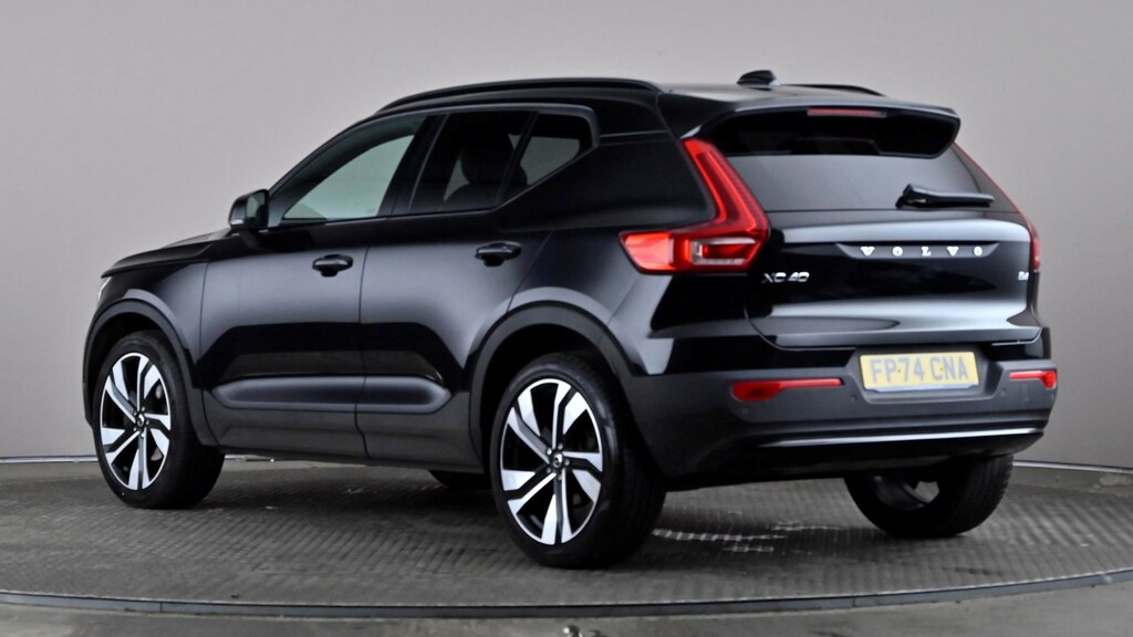 Volvo XC40 2.0 B4p Plus Dark Black #4