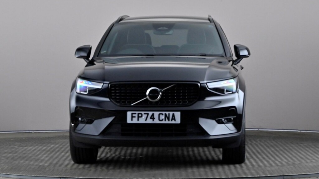 Volvo XC40 2.0 B4p Plus Dark Black #2