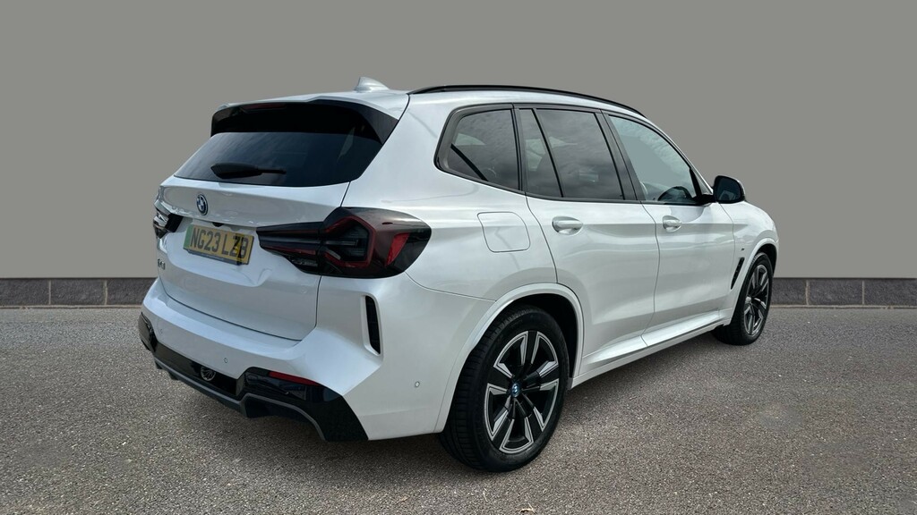 BMW iX3 210Kw M Sport 80Kwh White #6
